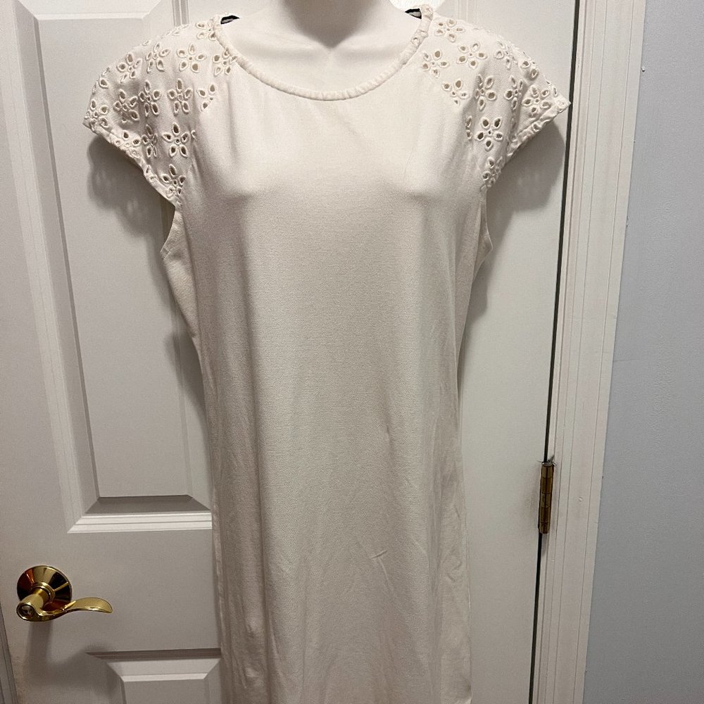 Tommy Hilfiger White Medium dress with eyelets sleeves and hem